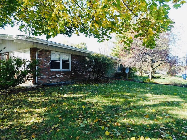 property at 1202 Park Ave