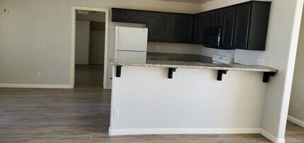 2781 S Spy Glass Ave, Unit 4 in Pahrump, NV - Building Photo - Building Photo