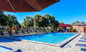 The Park at Rialto in Fern Park, FL - Building Photo