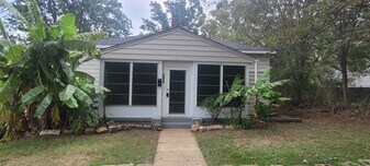 206 Cranford Dr in Kings Mountain, NC - Building Photo