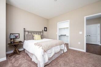 BONTERRA APARTMENTS in Fort Wayne, IN - Building Photo - Interior Photo