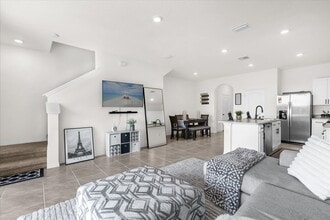 2224 Tay Wes Dr in St. Cloud, FL - Building Photo - Building Photo