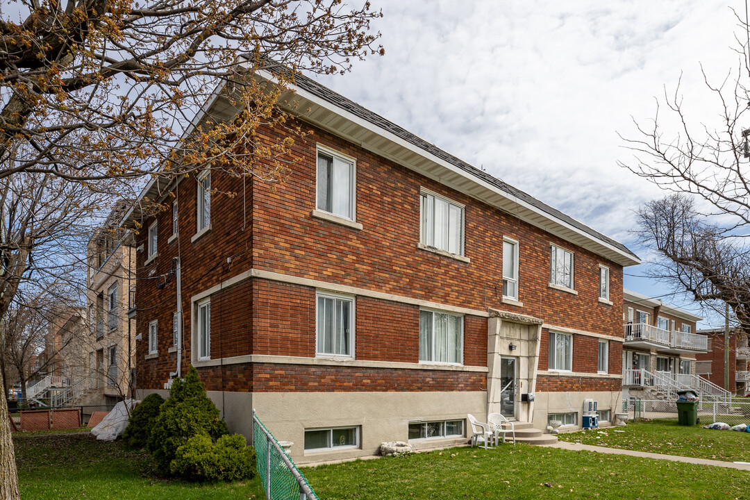 6965 35e Avenue in Montréal, QC - Building Photo