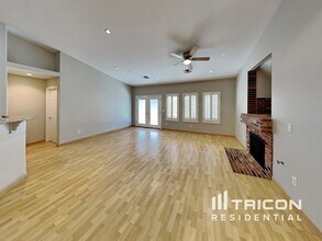 6440 Sundown Heights Ave in Las Vegas, NV - Building Photo - Building Photo
