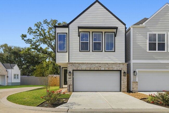 11303 Stonework Grv Ln