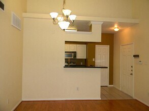 1330 Old Spanish Trl in Houston, TX - Building Photo - Building Photo