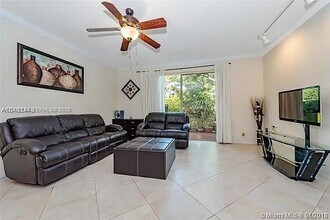 3854 San Simeon Cir in Weston, FL - Building Photo - Building Photo