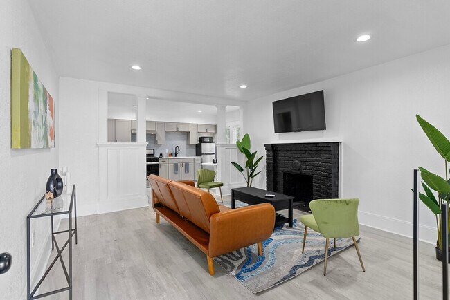 316 E Amelia St in Orlando, FL - Building Photo - Building Photo