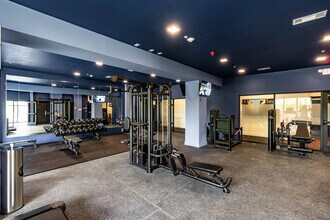 CODA Wedgewood Houston Luxury Apartments in Nashville, TN - Building Photo - Interior Photo