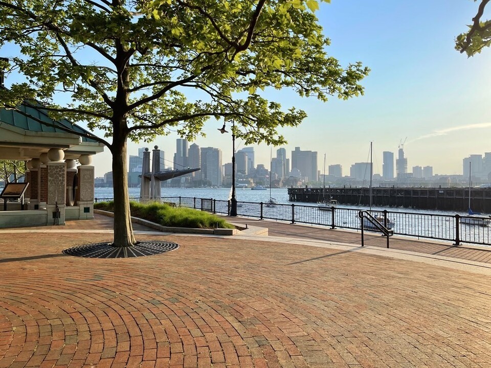 19 Murray Ct, Unit #1 in Boston, MA - Foto de edificio
