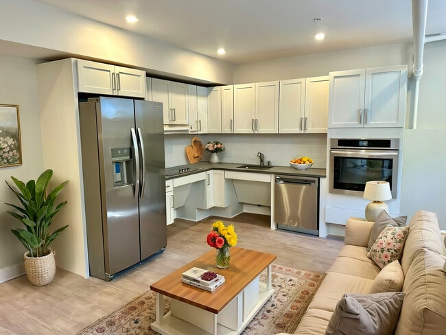 property at 2 Ayr Rd