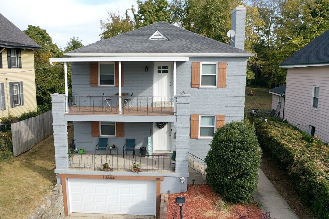 3644 Zinsle Ave in Cincinnati, OH - Building Photo