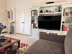 5304 Los Coyotes Dr, Unit Pickleball Lovers Delight in Palm Springs, CA - Foto de edificio - Building Photo
