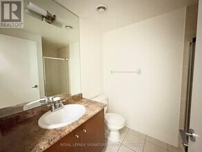 438-1438 King St W in Toronto, ON - Building Photo - Building Photo
