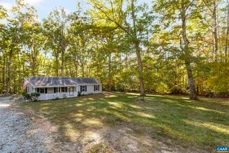 5728 Union Mills Rd in Troy, VA - Building Photo - Building Photo