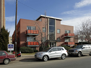 910 Downing in Denver, CO - Foto de edificio - Building Photo