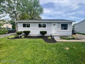 6109 Toebbe Ln in Louisville, KY - Building Photo