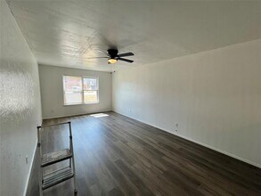 410 Bryan St in Denton, TX - Building Photo - Building Photo