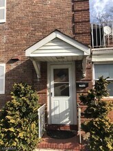 48 Hobart Pl in Clifton, NJ - Building Photo - Building Photo