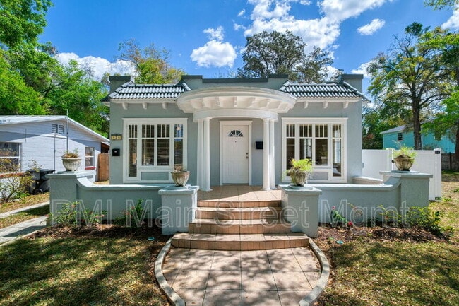 829 N Hyer Ave in Orlando, FL - Building Photo - Building Photo
