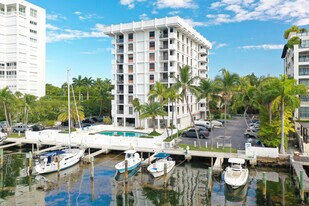 1600 S Bayshore Ln Apartments