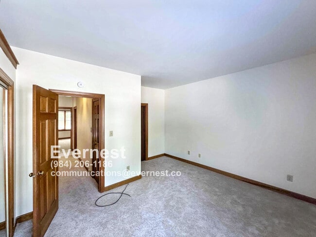 101 Granby Ct in Cary, NC - Building Photo - Building Photo
