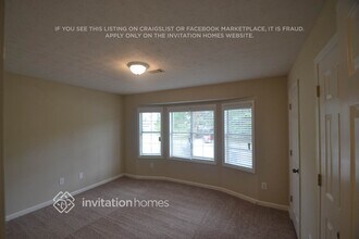 2290 Castle Royale Dr in Lawrenceville, GA - Building Photo - Building Photo