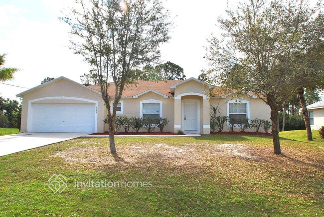 property at 1480 Waldrun St SE