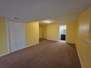 8116 Eagleview Dr in Littleton, CO - Building Photo - Building Photo