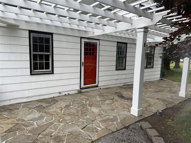 4 Clemson Park in Middletown, NY - Building Photo - Building Photo