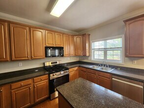 6101 Vintage Pointe Pl in Mableton, GA - Building Photo - Building Photo