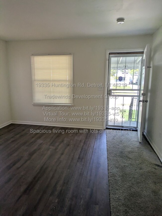 19335 Huntington Rd in Detroit, MI - Building Photo - Building Photo