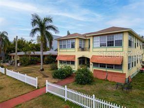 property at 460 15th Ave N