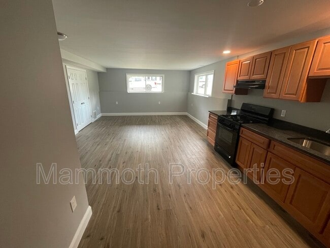 667 Corning Rd in Manchester, NH - Building Photo - Building Photo