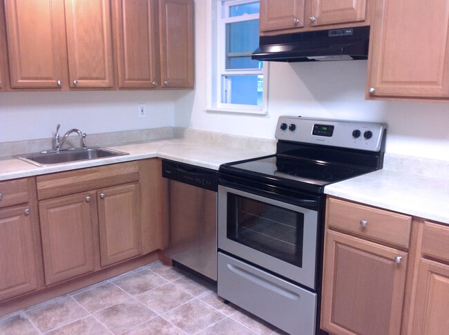 property at 1736 Main St