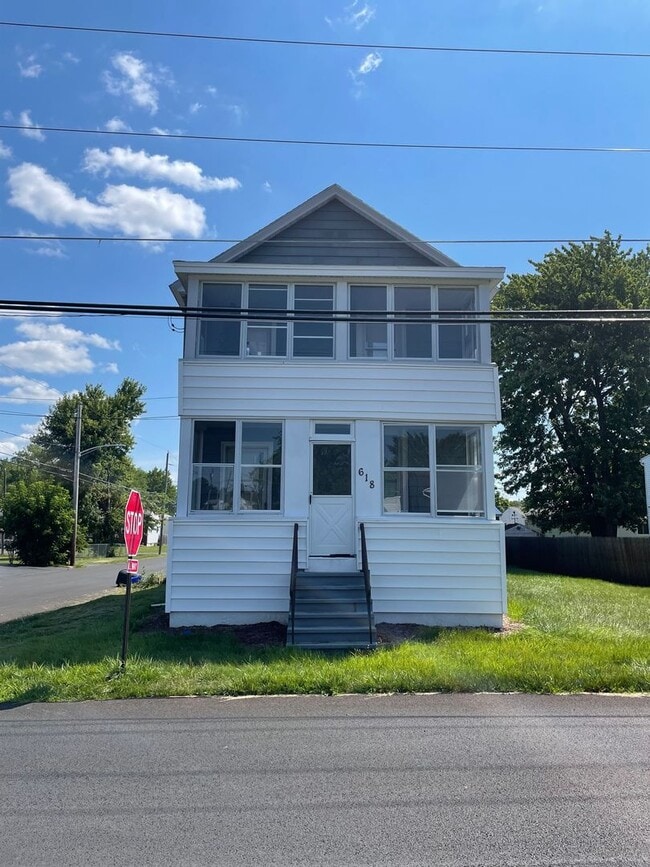 618 Taft Ave in Syracuse, NY - Building Photo - Building Photo