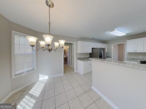362 Anita Dr in Powder Springs, GA - Building Photo - Building Photo