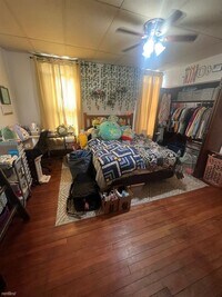 704 Blue Earth St photo'