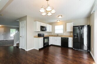 3348 Blue Ash Ln in Indianapolis, IN - Building Photo - Building Photo