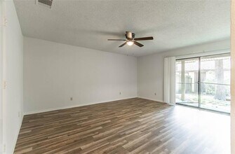 12617 Hornbeam Dr in Dallas, TX - Building Photo - Building Photo