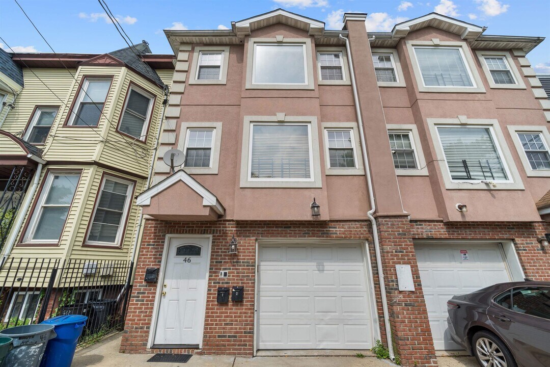 46 ARMSTRONG Ave in Jersey City, NJ - Building Photo