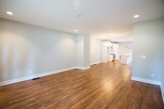 1822 10th Ave N in Nashville, TN - Building Photo - Building Photo