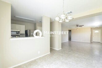 3743 Candleglenn in San Antonio, TX - Building Photo - Building Photo