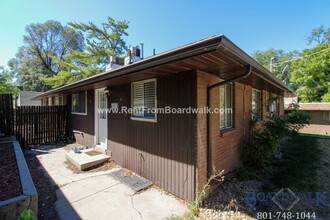 1785 Lincoln Ln in Holladay, UT - Building Photo - Building Photo