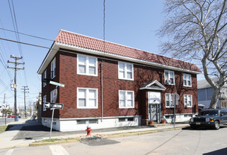 961 Meredith Ave in Elizabeth, NJ - Building Photo - Building Photo