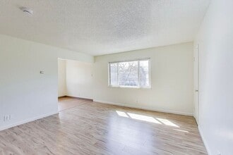 5677 Hoffman Ct in San Jose, CA - Building Photo - Building Photo