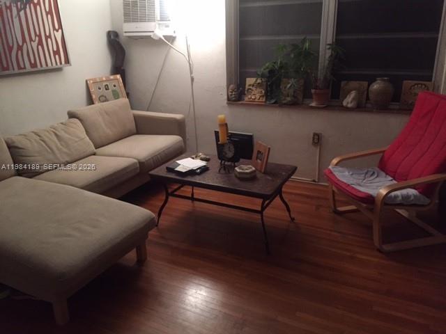 7734 SW 55th Ave in Miami, FL - Building Photo