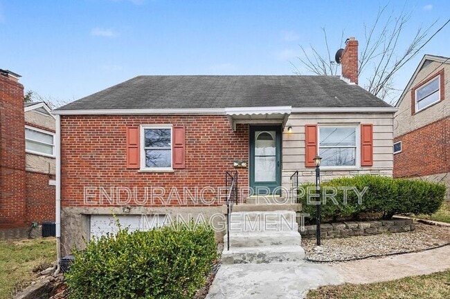 4765 Hardwick Dr in Cincinnati, OH - Building Photo - Building Photo