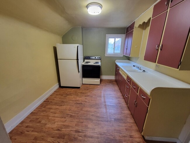 1-518-512 N High St in Chippewa Falls, WI - Building Photo - Building Photo