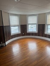 82 Oliver St, Unit #3F in Malden, MA - Building Photo - Building Photo